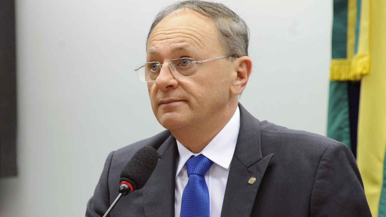 Vai se acovardar, Benes? Vai se acovardar, Benes?
