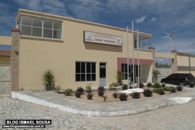 Adolescente Ã© encontrado enforcado com corda em sala do Ceduc de MossorÃ³