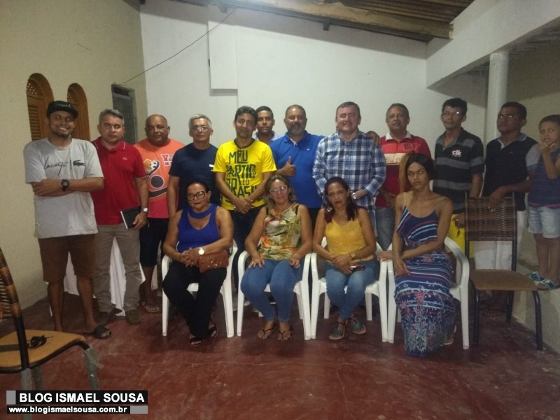 PSL reÃºne prÃ©-candidatos em Areia Branca