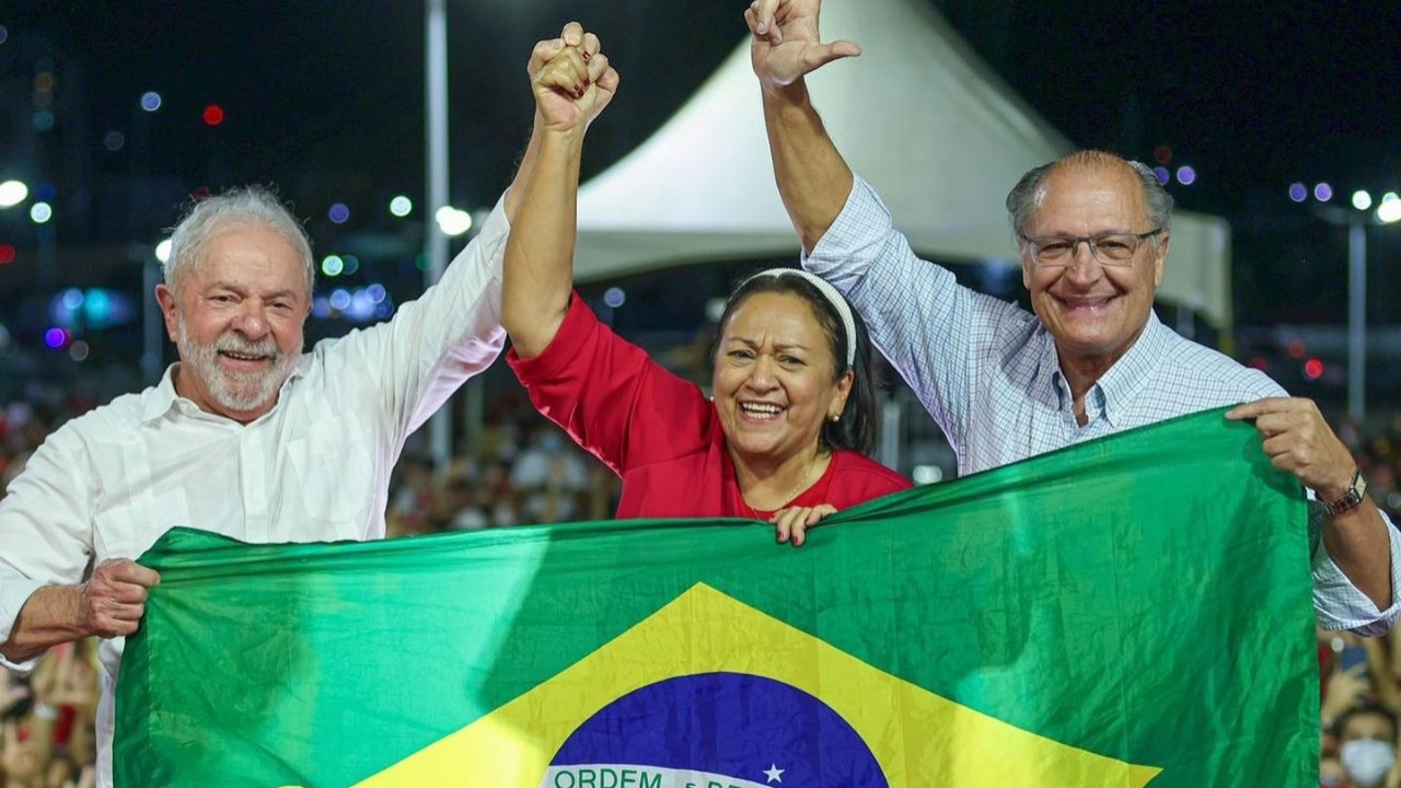 Alckmin é vaiado em evento de Lula em Natal