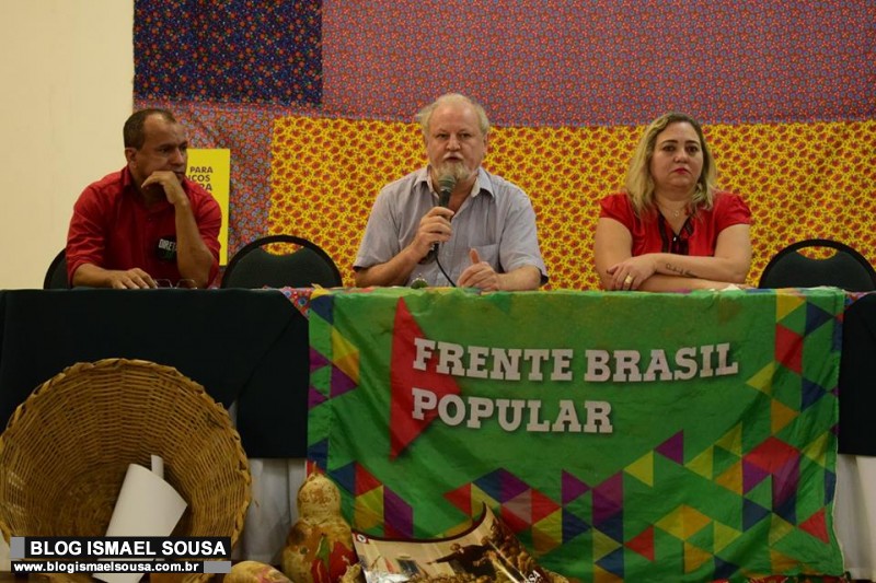 Em MossorÃ³, lÃ­der do MST JoÃ£o Pedro StÃ©dile sugere boicote Ã s eleiÃ§Ãµes caso Lula seja preso