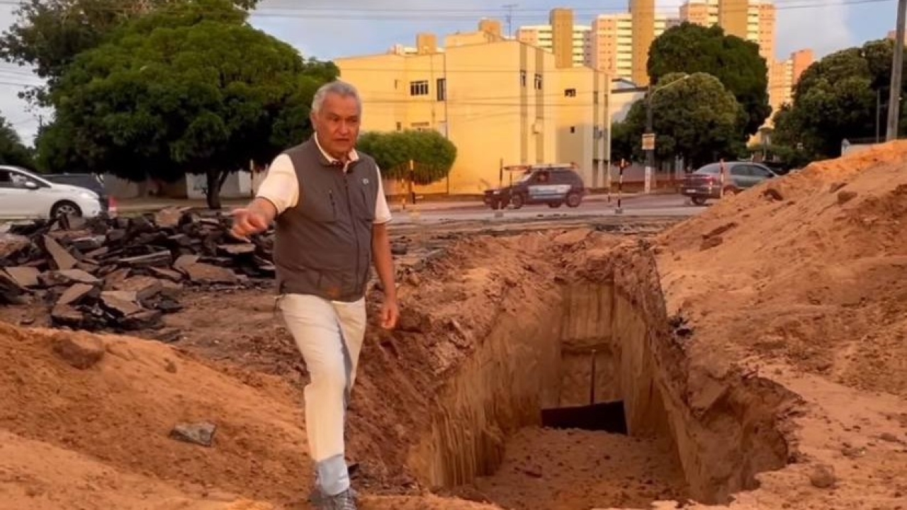 General Girão acompanha obras de drenagem e pavimentação no bairro Neópolis, Natal