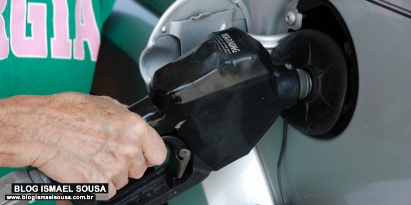Petrobras reduz em 3% preÃ§o da gasolina e do diesel nas refinarias