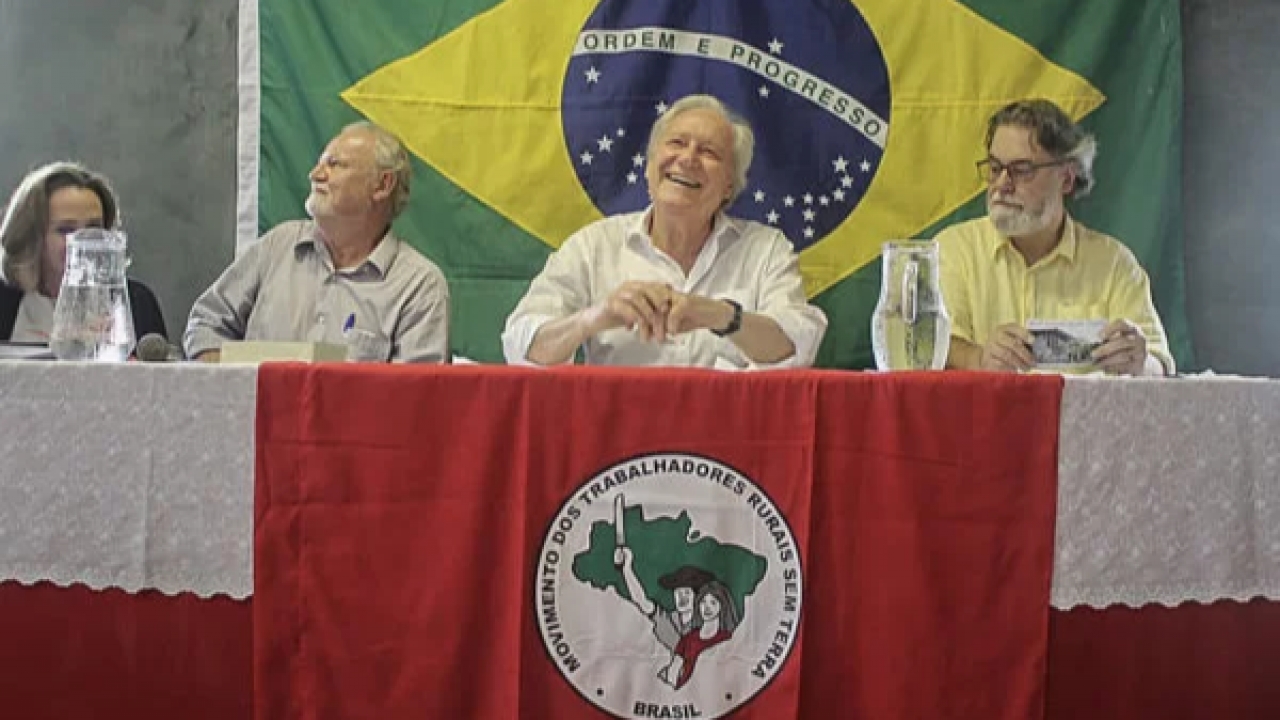 Lewadowski é convidado de honra em evento promovido pelo MST