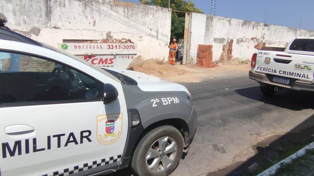 Polícia mobilizada por perna humana ao lado de cemitério em Mossoró… que era, na verdade, um gato morto