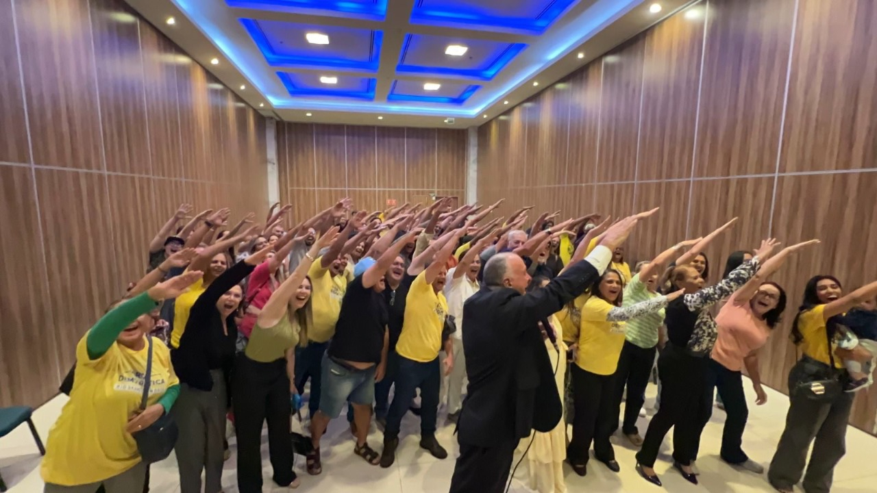 Movimentos de rua ligados ao bolsonarismo abraçam pré-candidatura de Coronel Hélio ao Senado