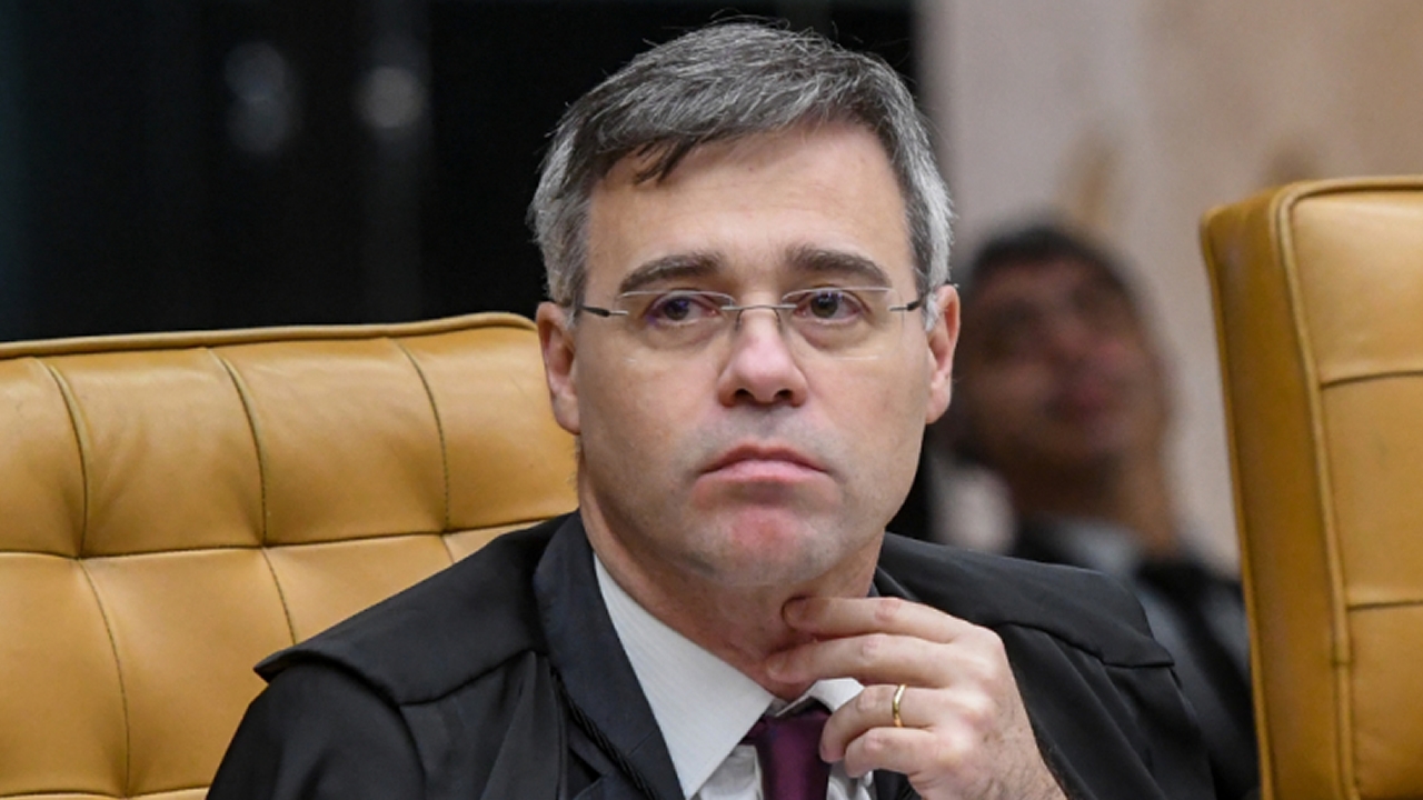 Ministro André Mendonça assume investigação de fraudes no INSS