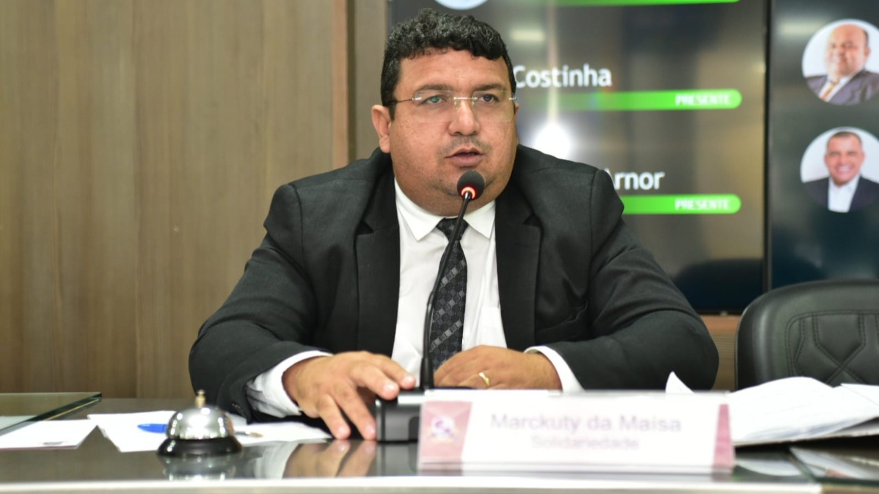 Vereador Marckuty critica Governo do Estado pela falta de transporte escolar na Maísa