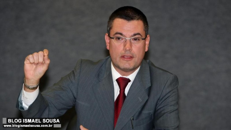Delegado que coordenou a prisÃ£o de Lula serÃ¡ o novo diretor-geral da PF