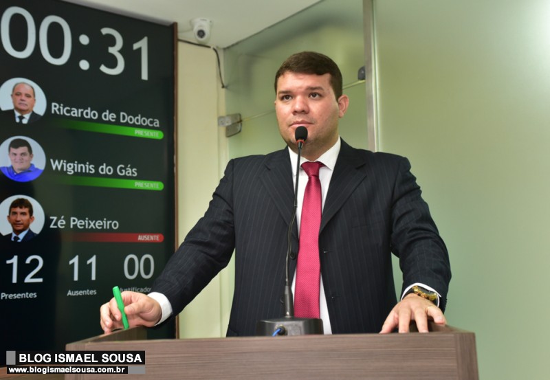 Lawrence Amorim presta contas de sua viagem à Brasília