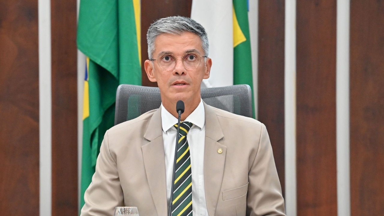 Coronel Azevedo alerta para suspeitas em obra de hospital do Governo do PT e cobra transparência
