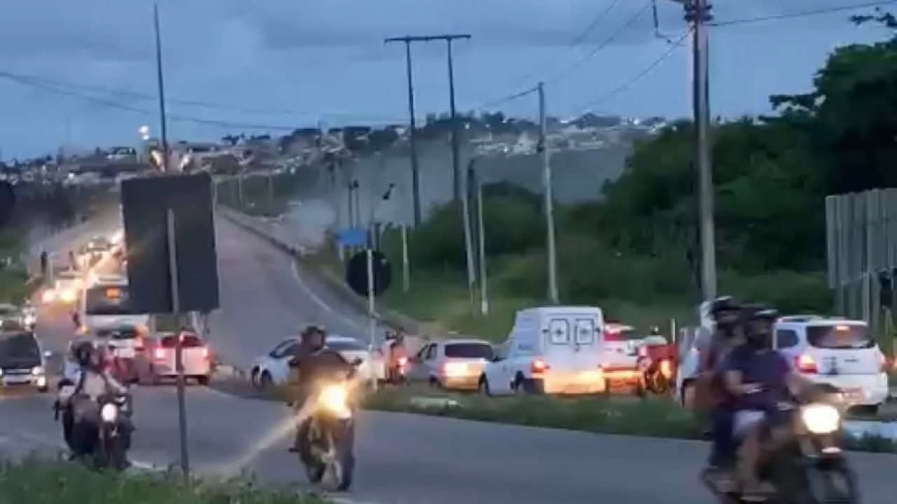 Terrorismo: Criminosos detonam explosivo na Ponte de Igapó, em Natal
