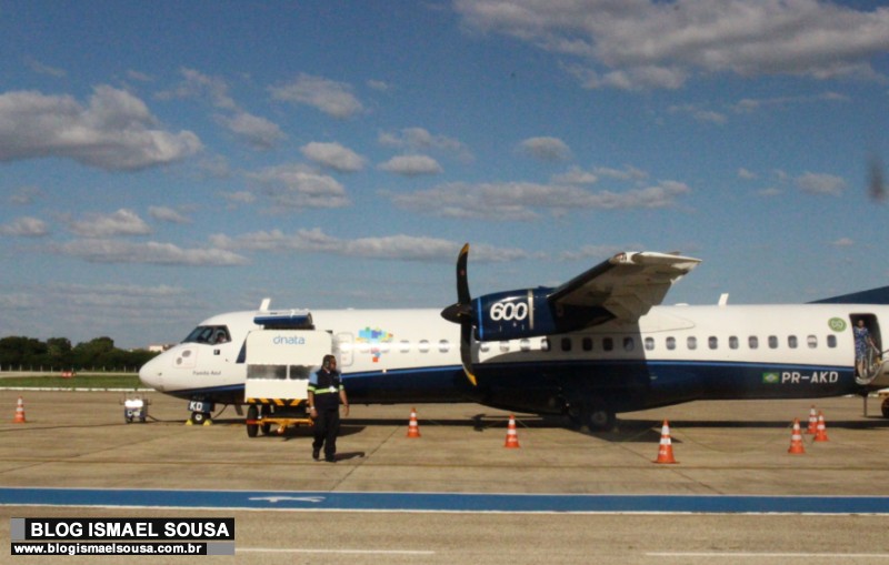 Azul cancela voo Recife-MossorÃ³ apÃ³s problema mecÃ¢nico em aeronave