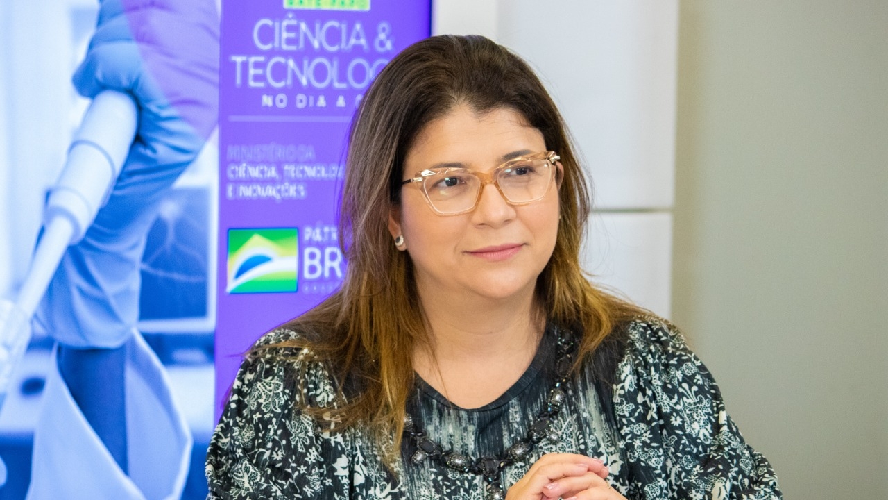 Com vitória de Paulinho, Carla Dickson retorna à Câmara Federal