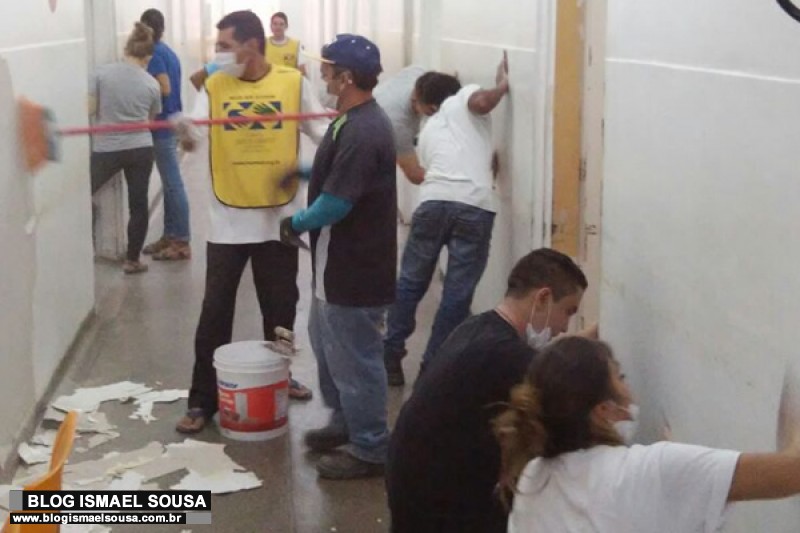 VoluntÃ¡rios da Igreja dos MÃ³rmons realizam mutirÃ£o de limpeza e pintura no HRTM