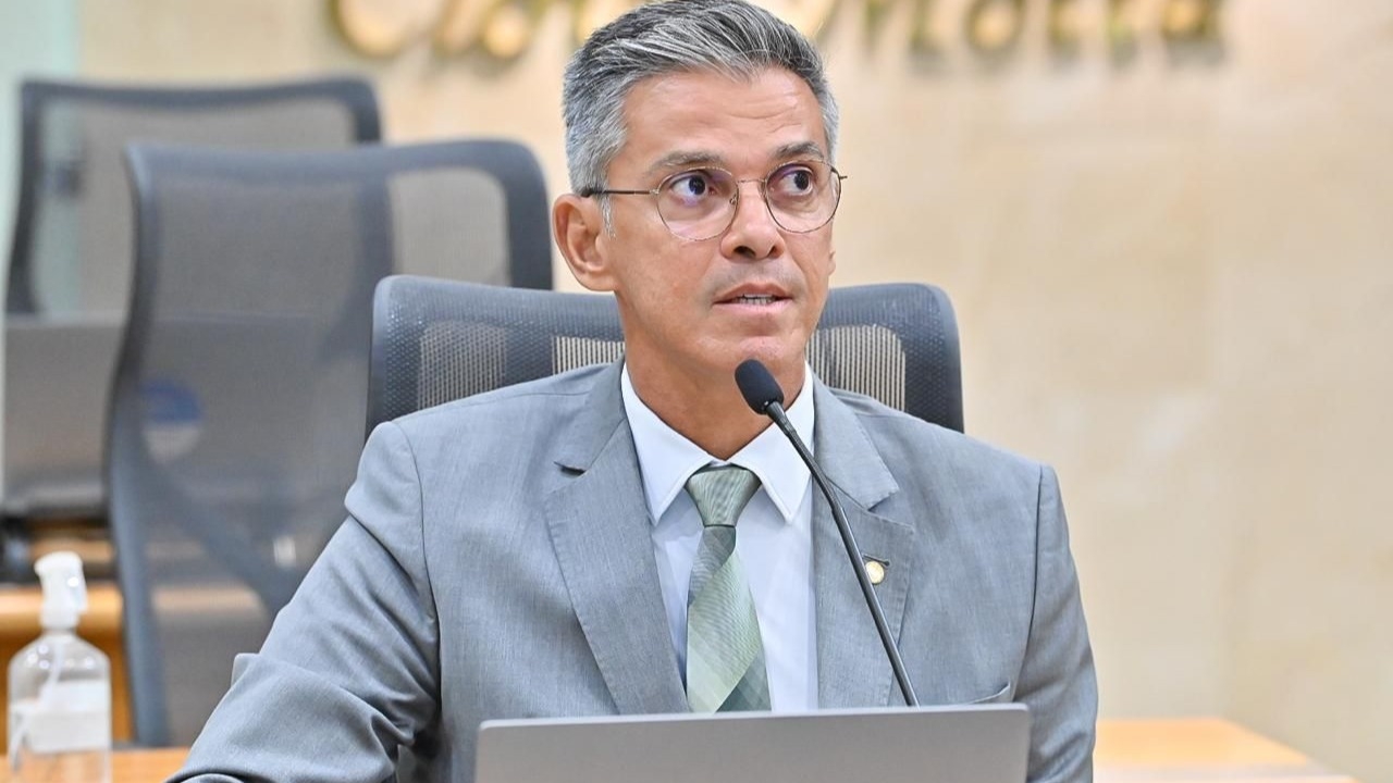 Coronel Azevedo critica asilo a peruana e pede anistia para presos do 8 de janeiro