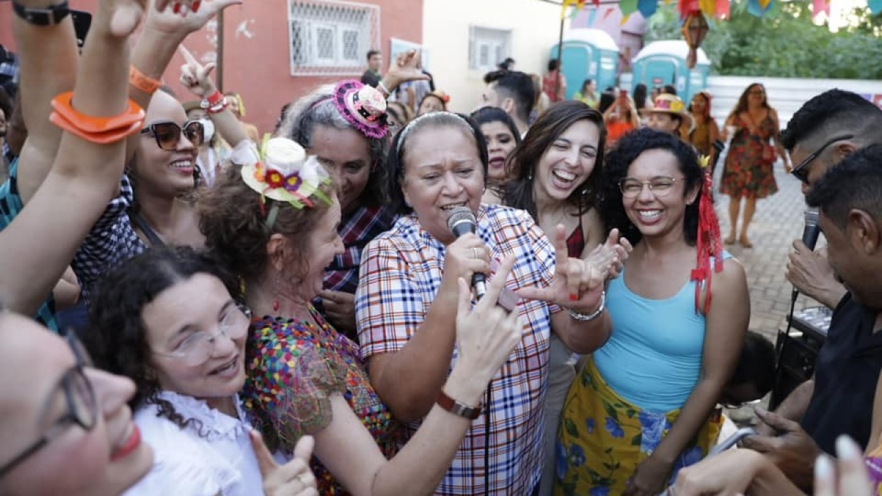 Fátima isolada no 'Pingo'