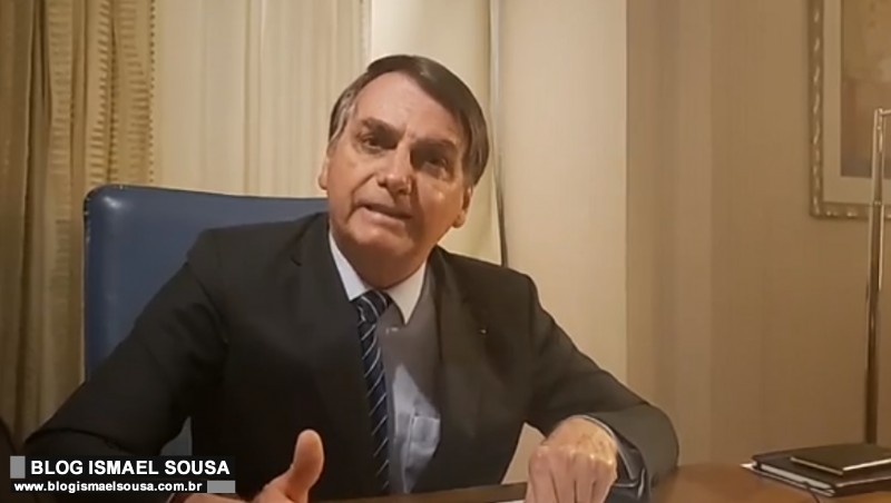 Bolsonaro declara guerra contra a TV Globo e chama a emissora de "porca" e "canalha"