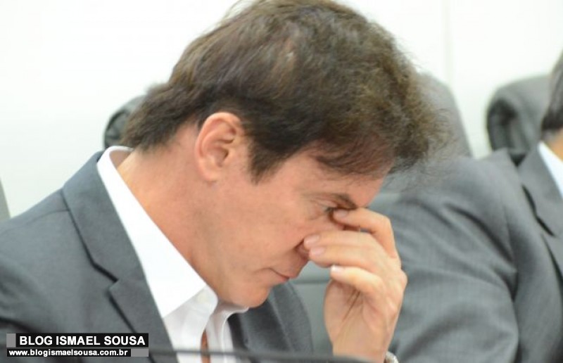 TCE afirma que Robinson estÃ¡ proibido de fazer saques no Fundo PrevidenciÃ¡rio
