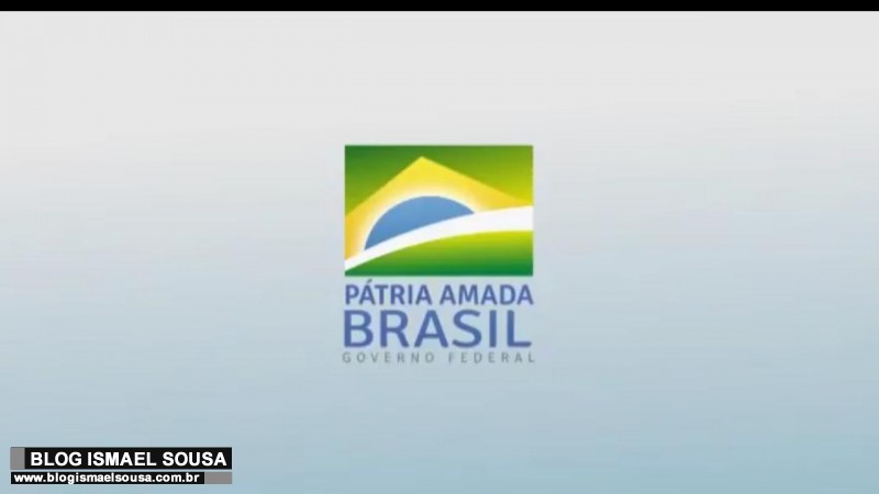 Bolsonaro apresenta novo slogan do Governo: "PÃ¡tria Amada Brasil"