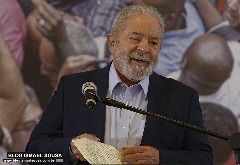 O "irmão" Lula começa a acenar para o segmento evangélico