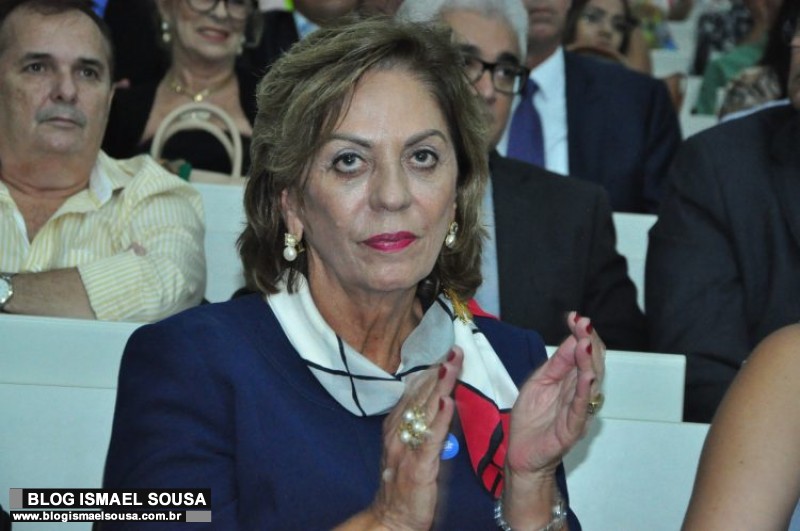 Rosalba nÃ£o quer ser incomodada sobre destinaÃ§Ã£o de emprÃ©stimo
