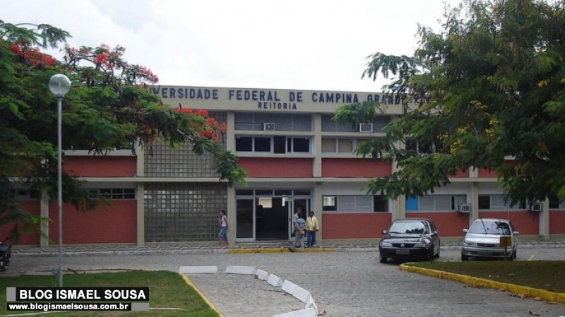 Professor de 70 anos Ã© agredido por apoiadores de Haddad em Universidade Federal