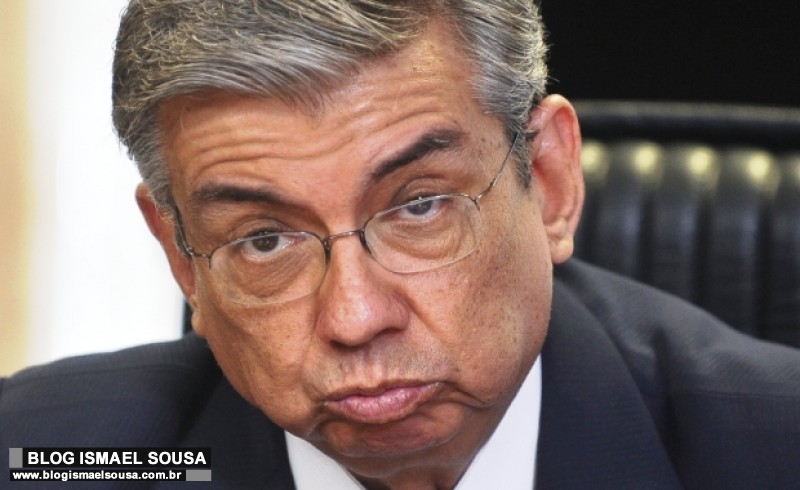 Ex-ministro da PrevidÃªncia recebe irregularmente aposentadoria de R$ 20 mil, diz TCU