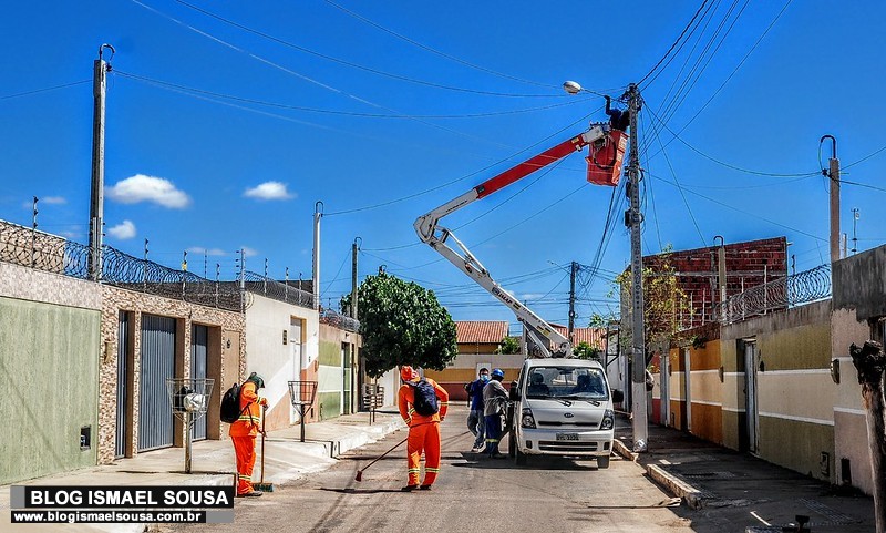 Nova Mossoró recebe mutirão de limpeza, iluminação em LED e arborização