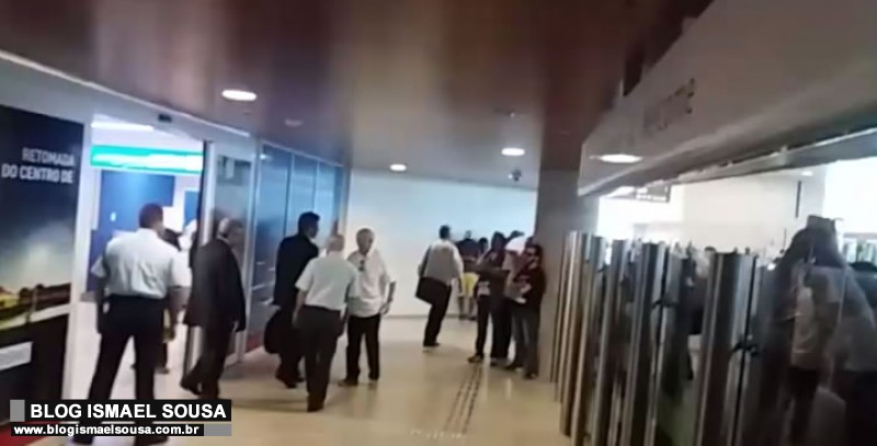 Felipe Maia e Garibaldi sÃ£o hostilizados por simpatizantes de Bolsonaro em Natal