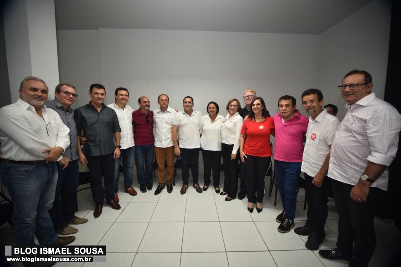 GÃ³pi? FÃ¡tima Bezerra recebe apoio do PSDB e do deputado da tornozeleira