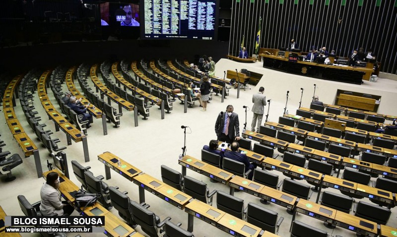 Congresso derruba veto de Bolsonaro e amplia Fundo Eleitoral para mais de R$ 5,7 bilhões