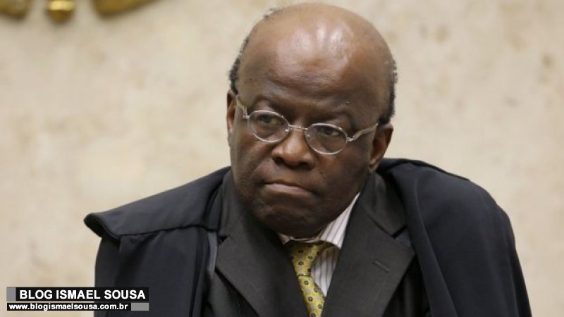 Joaquim Barbosa desiste de candidatura Ã  presidÃªncia; "decisÃ£o estritamente pessoal"