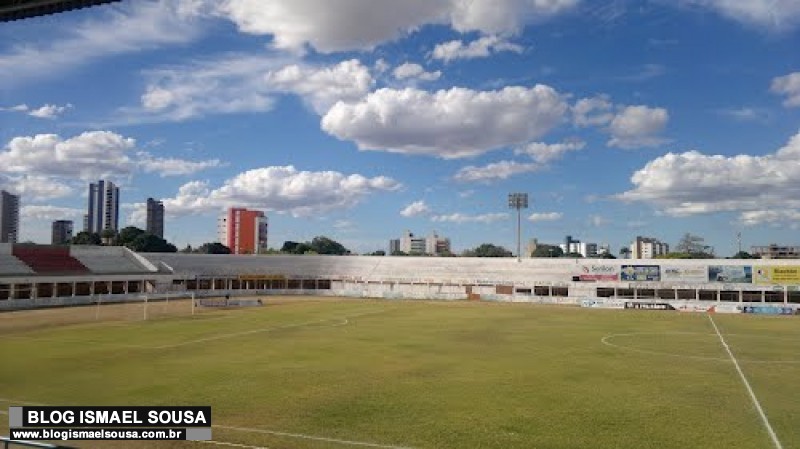 Bombeiros liberam EstÃ¡dio NogueirÃ£o