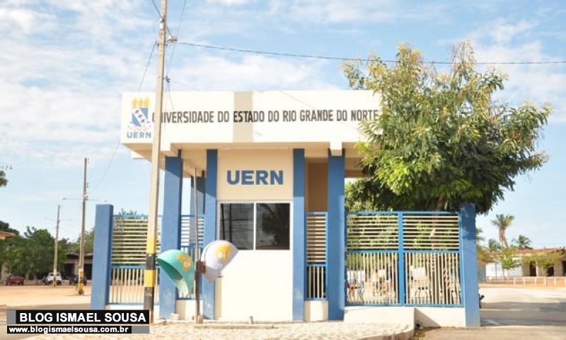 JustiÃ§a Estadual anula portaria que demitiu 86 servidores da UERN