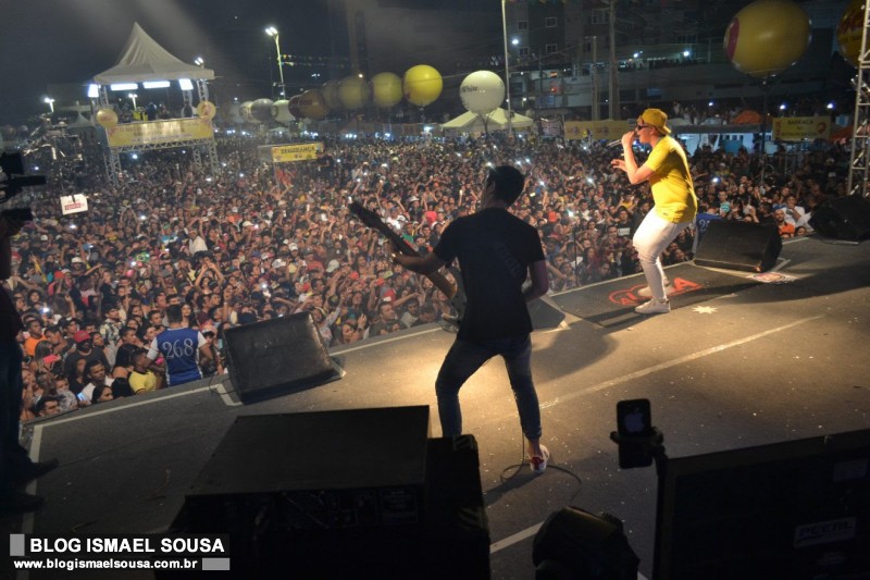 Banda A Loba anima EstaÃ§Ã£o das Artes e Cidadela abre espaÃ§o para o pop rock e blues