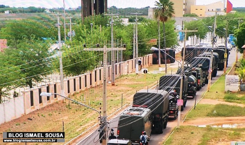 800 militares fazem operaÃ§Ã£o para garantir transferÃªncia de presos do PCC para MossorÃ³