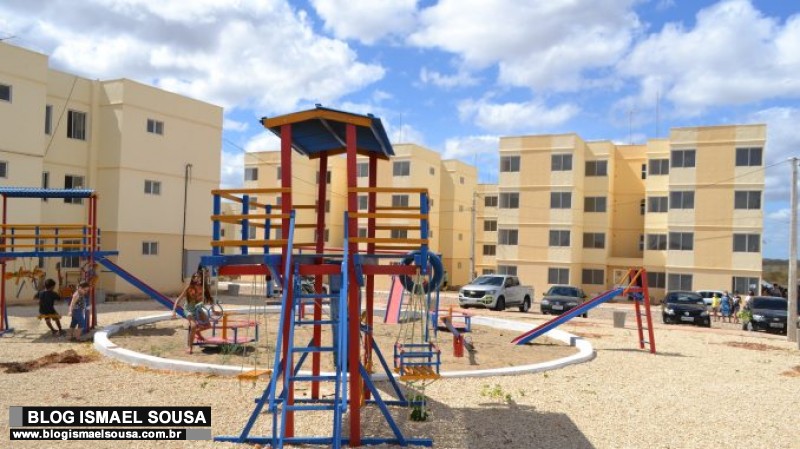 Governo Bolsonaro entrega Unidades do Residencial MossorÃ³ II nesta sexta-feira (04)