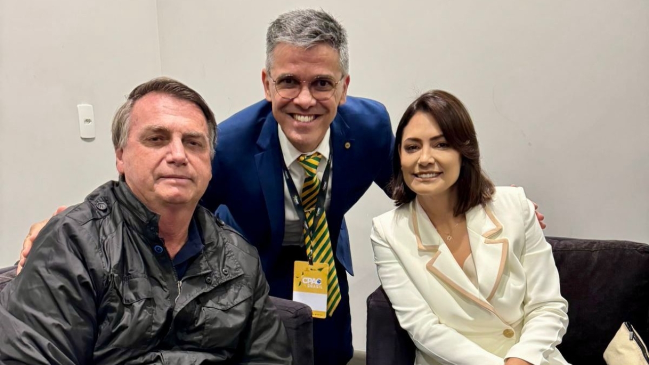 Deputado Coronel Azevedo participa do CPAC com Bolsonaro e Milei