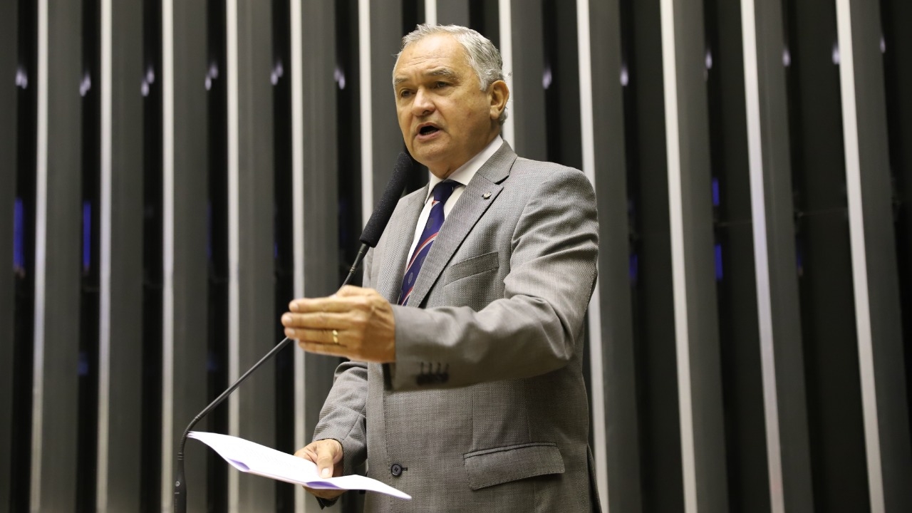 General Girão sobre censura: "Os valores patrióticos serão ecoados em cada brasileiro de bem"