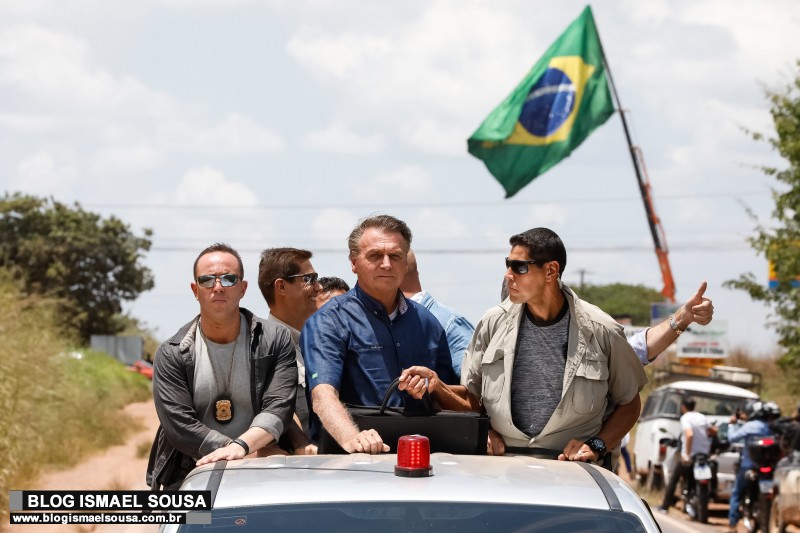 Avaliação do Governo Bolsonaro apresenta leve melhora, aponta Pesquisa do PoderData