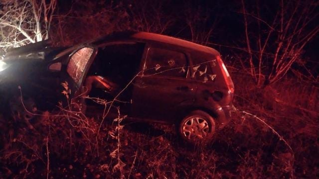 Homem é executado dentro de veículo em estrada carroçável em Mossoró