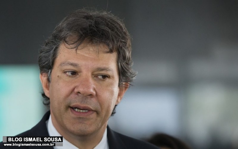 Haddad critica o 13Âº do Bolsa Familia anunciado por Bolsonaro e chama de "bolsa-farelo"