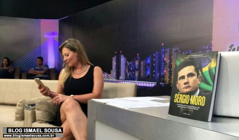 Joice Hasselmann inaugura primeiro canal de TV de direita no Brasil