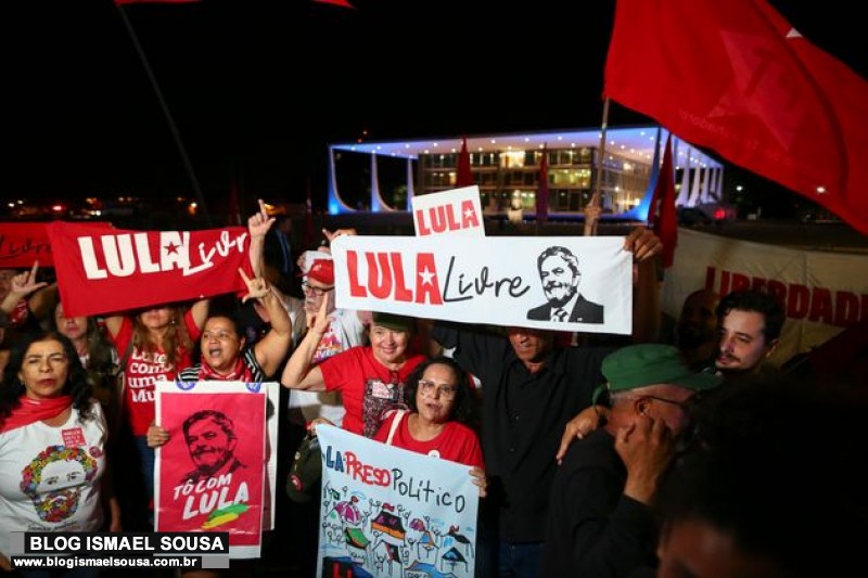 ApÃ³s decisÃ£o do STF, juiz manda soltar Lula