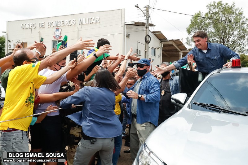 Revista "Time" inclui Bolsonaro na lista de 100 mais influentes do mundo em 2020