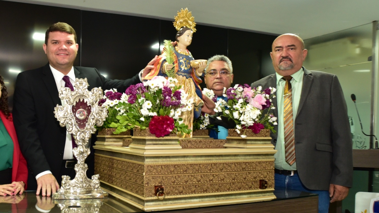 Câmara de Mossoró confirma sessão em homenagem à Santa Luzia