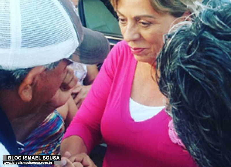 Rosalba realiza seis comÃ­cios relÃ¢mpagos na Ilha de Santa Luzia e Alto de SÃ£o Manoel