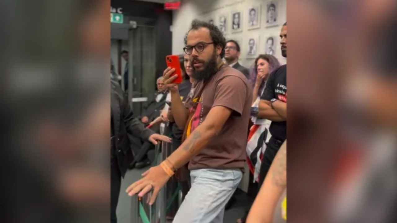 Ex-candidato do PT é indiciado pela Polícia Legislativa por ofensas contra deputada na Comissão da Mulher