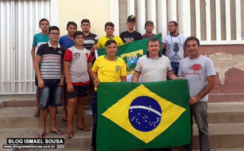 PrÃ©-candidato a deputado estadual Dr. Daniel recebe apoio de lideranÃ§as de MacaÃ­ba e Ouro Branco